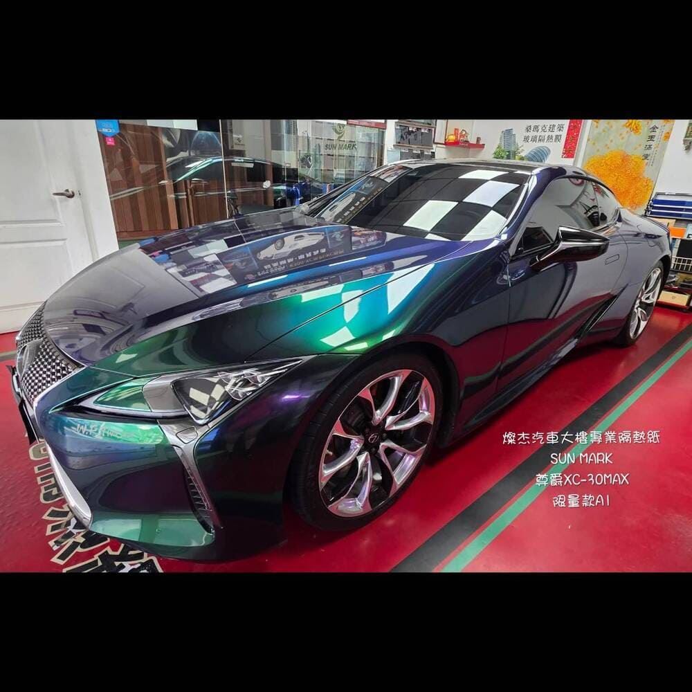 汽車隔熱紙安裝，不只隔熱防刺眼，更攸關行車安全