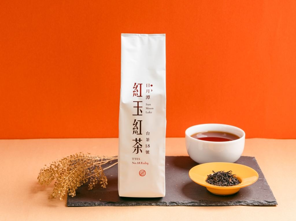 日月茶七高品質紅茶及頂級茶葉批發服務